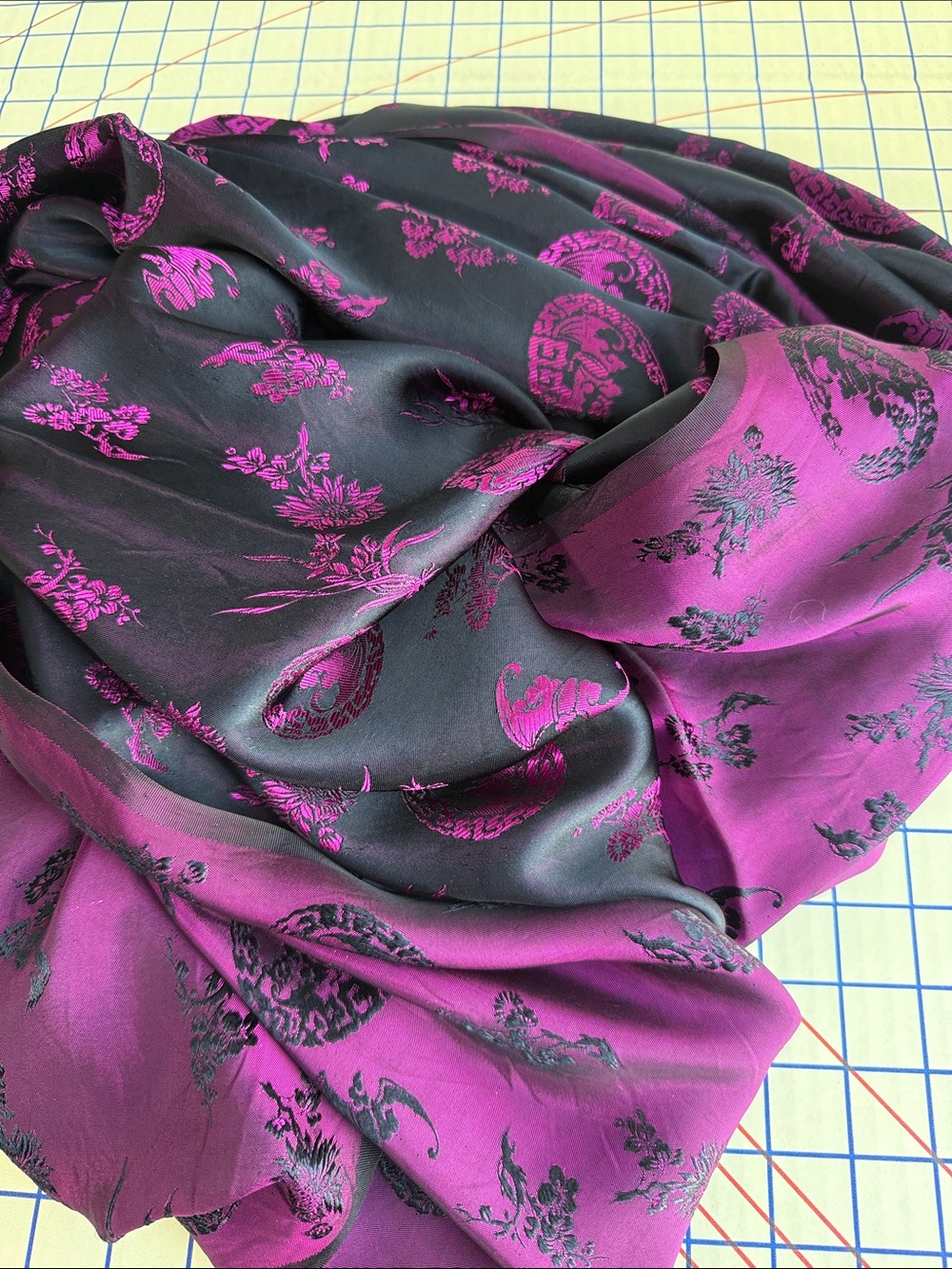 Vintage Black Magenta Asian Jacquard Brocade Fabric 3 Yds Chinese Medallion